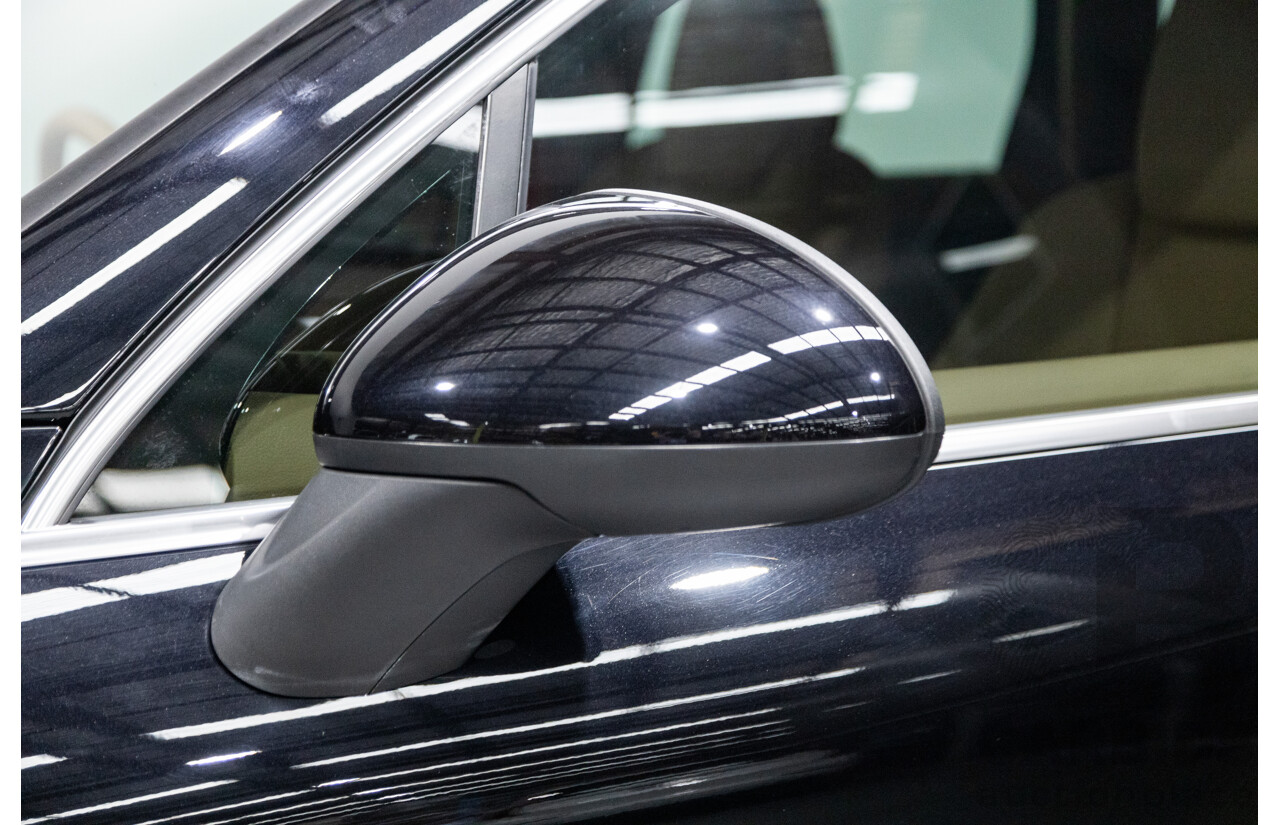 9/2013 Porsche Cayenne Diesel Series 2 (AWD) 92A MY14 4d Wagon Jet Black Metallic Turbo Diesel V6 3.0L