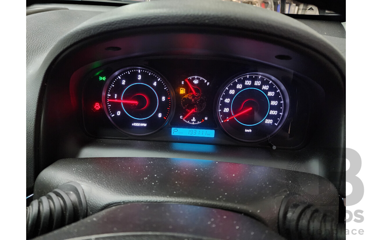 10/2012 Holden Captiva 7 LX (4x4) AWD CG MY12 4D Wagon Black 2.2L