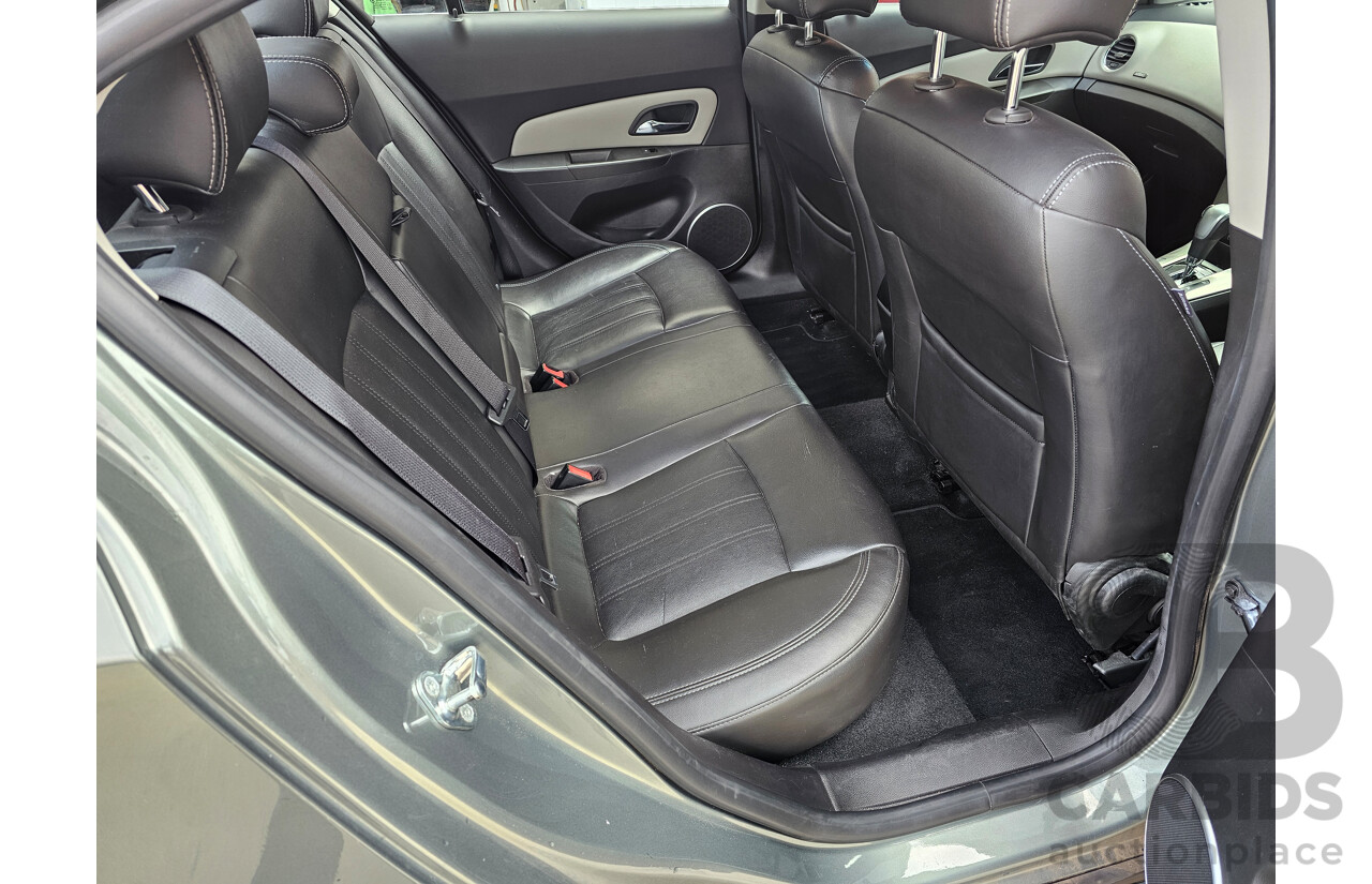 7/2016 Holden Cruze Z-Series JH MY14 4d Sedan Grey 1.8L