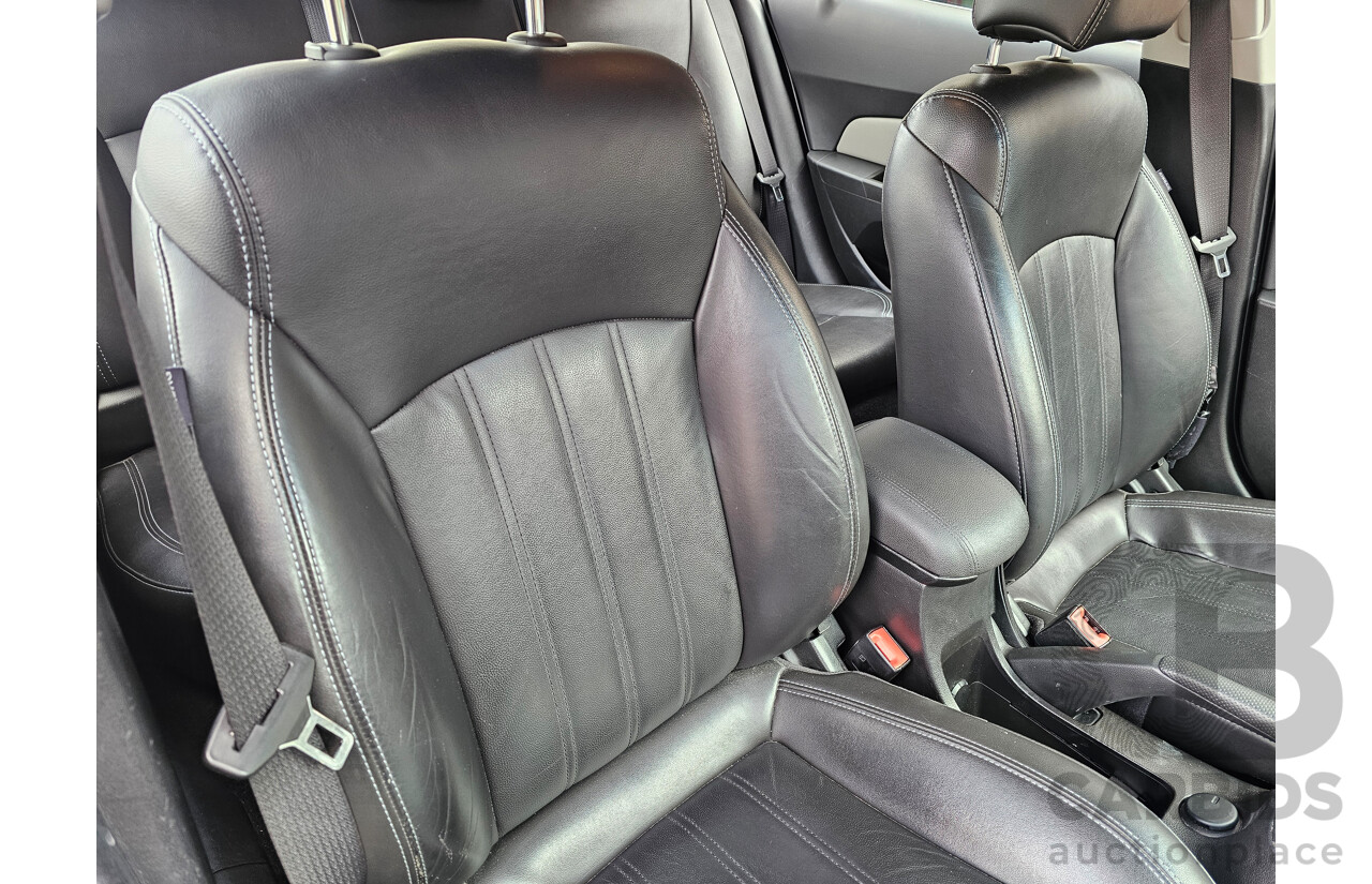 7/2016 Holden Cruze Z-Series JH MY14 4d Sedan Grey 1.8L