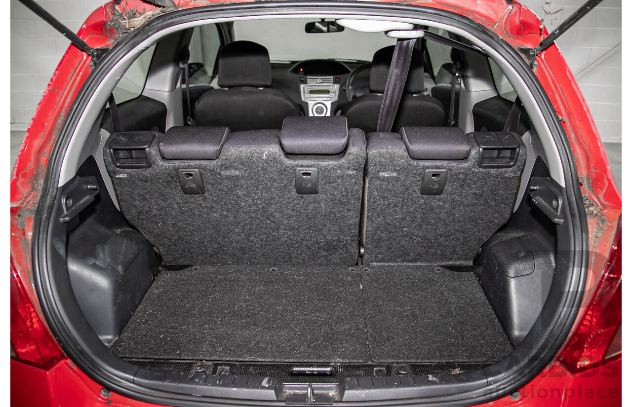 1/2007 Toyota Yaris YR NCP90R 3d Hatchback Cherry Red 1.3L