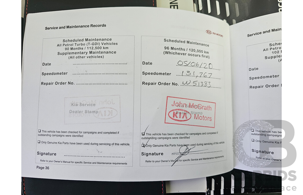 7/2014 Kia Cerato S YD MY14 5d Hatchback White 1.8L