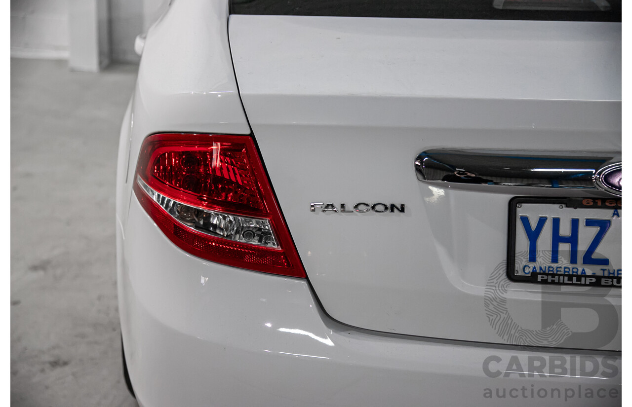 6/2010 Ford Falcon XT FG 4d Sedan White 4.0L