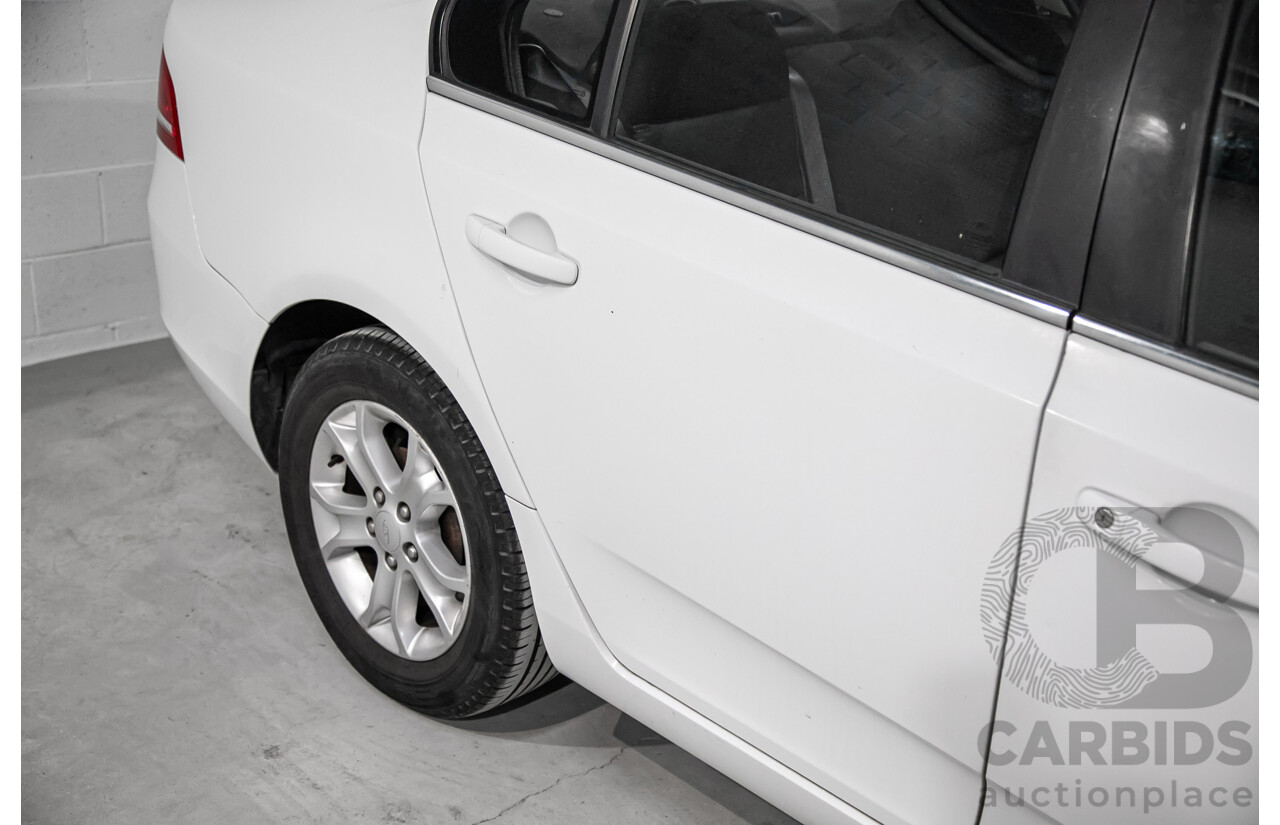 6/2010 Ford Falcon XT FG 4d Sedan White 4.0L