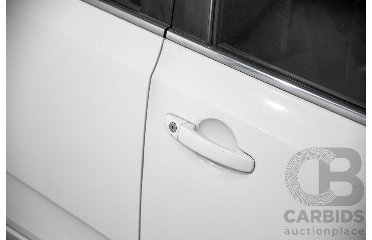 6/2010 Ford Falcon XT FG 4d Sedan White 4.0L