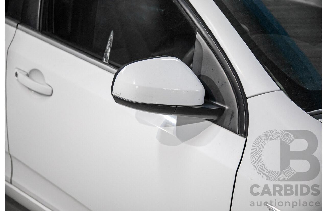 6/2010 Ford Falcon XT FG 4d Sedan White 4.0L