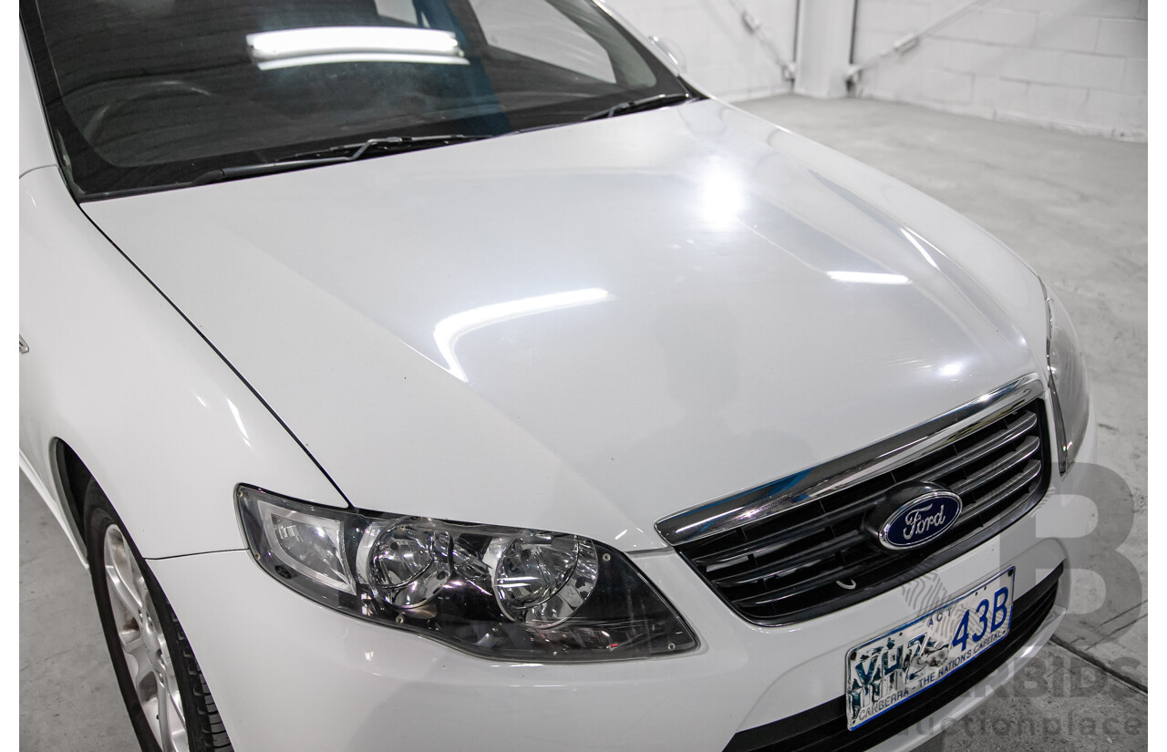 6/2010 Ford Falcon XT FG 4d Sedan White 4.0L