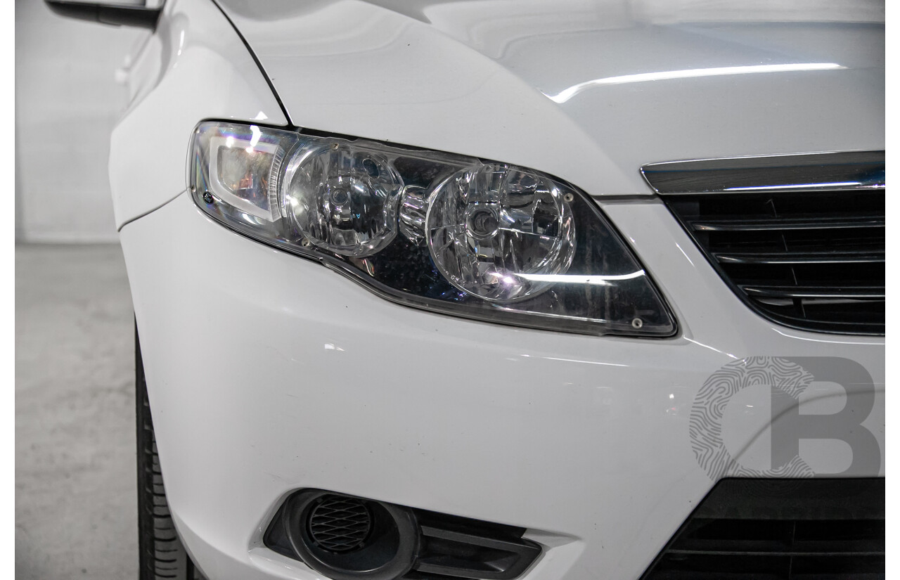 6/2010 Ford Falcon XT FG 4d Sedan White 4.0L