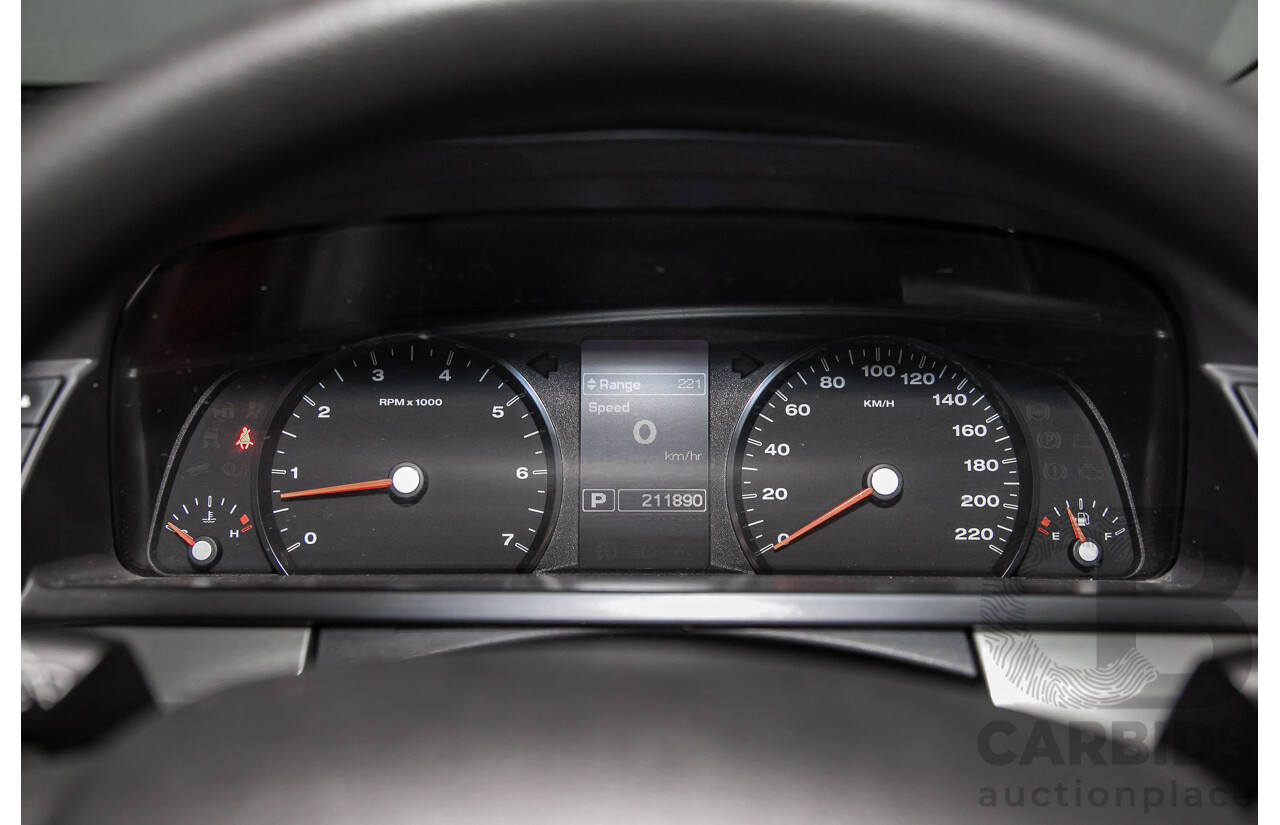 6/2010 Ford Falcon XT FG 4d Sedan White 4.0L