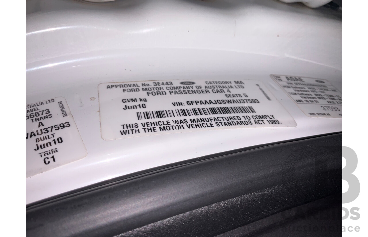 6/2010 Ford Falcon XT FG 4d Sedan White 4.0L