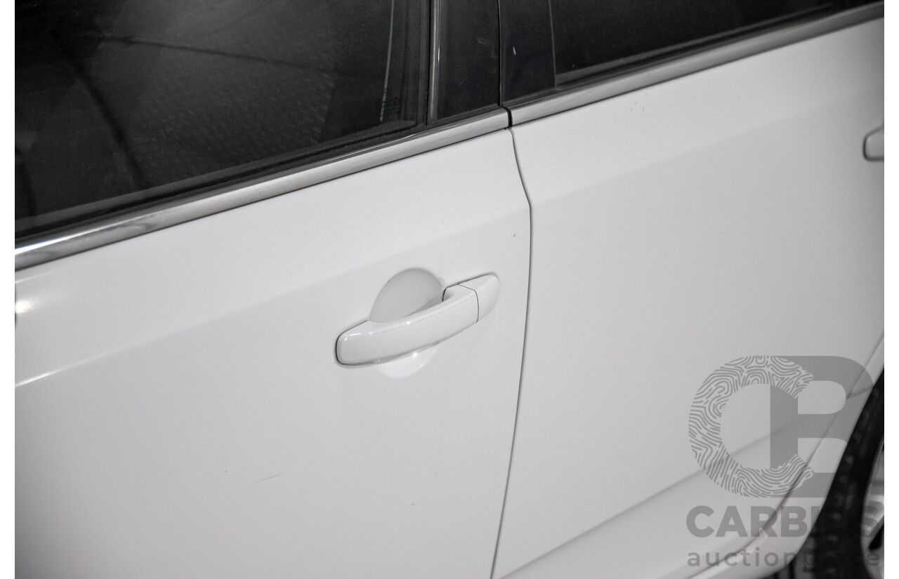 6/2010 Ford Falcon XT FG 4d Sedan White 4.0L