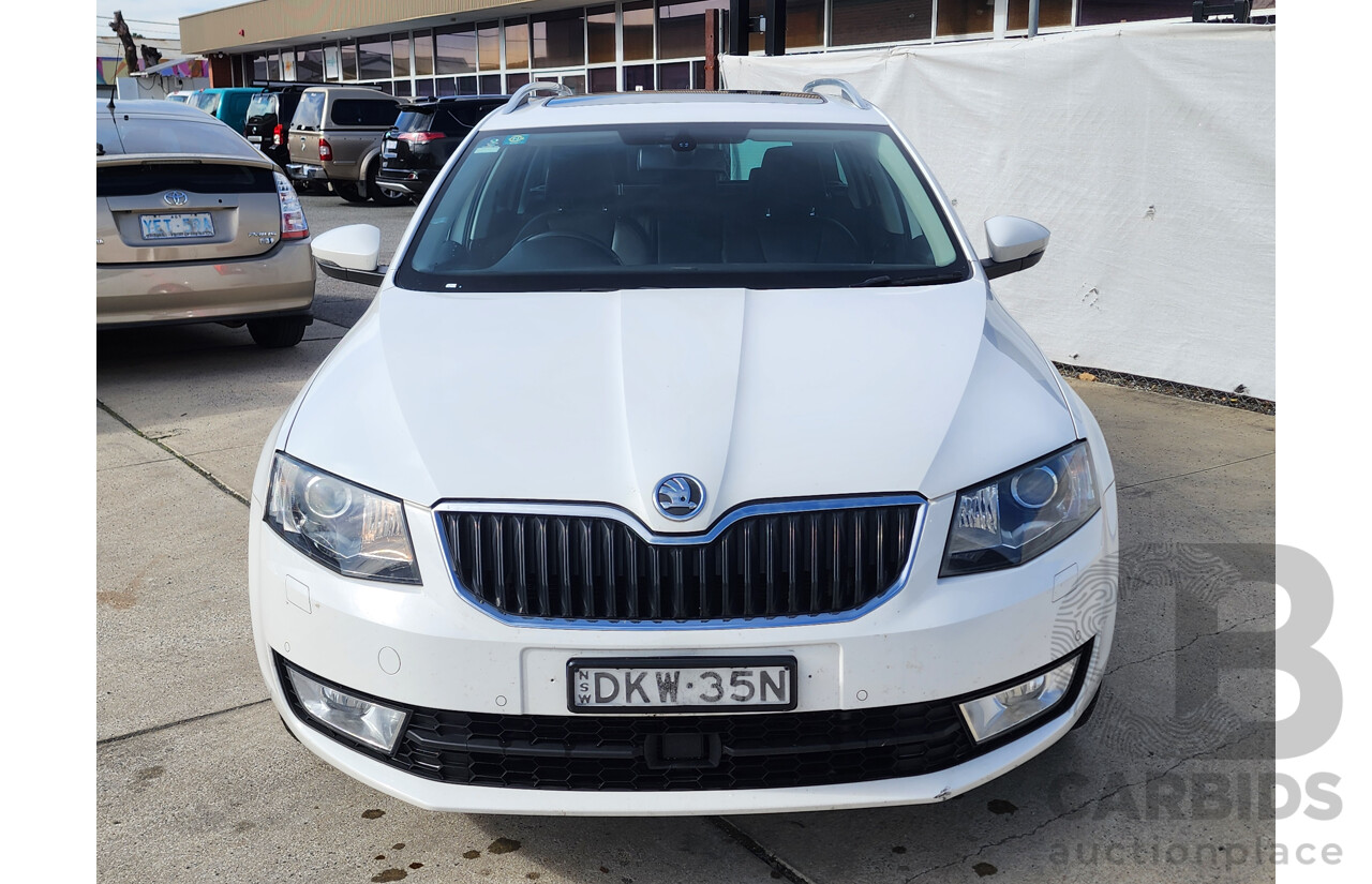 12/2013 Skoda Octavia 132 TSI ELEGANCE FWD NE 4D Wagon White 1.8L