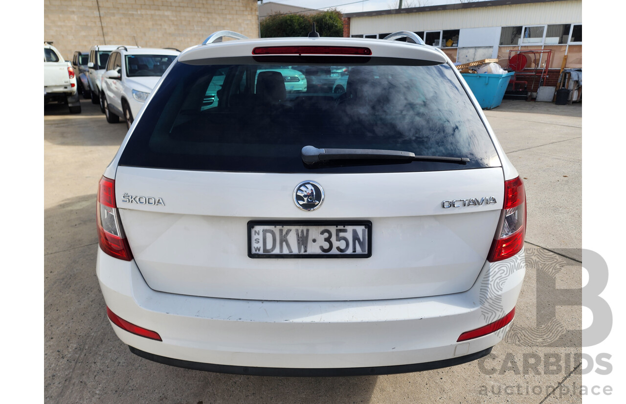 12/2013 Skoda Octavia 132 TSI ELEGANCE FWD NE 4D Wagon White 1.8L
