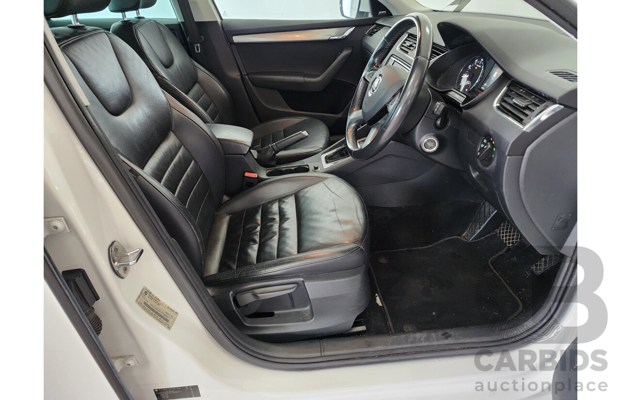 12/2013 Skoda Octavia 132 TSI ELEGANCE FWD NE 4D Wagon White 1.8L