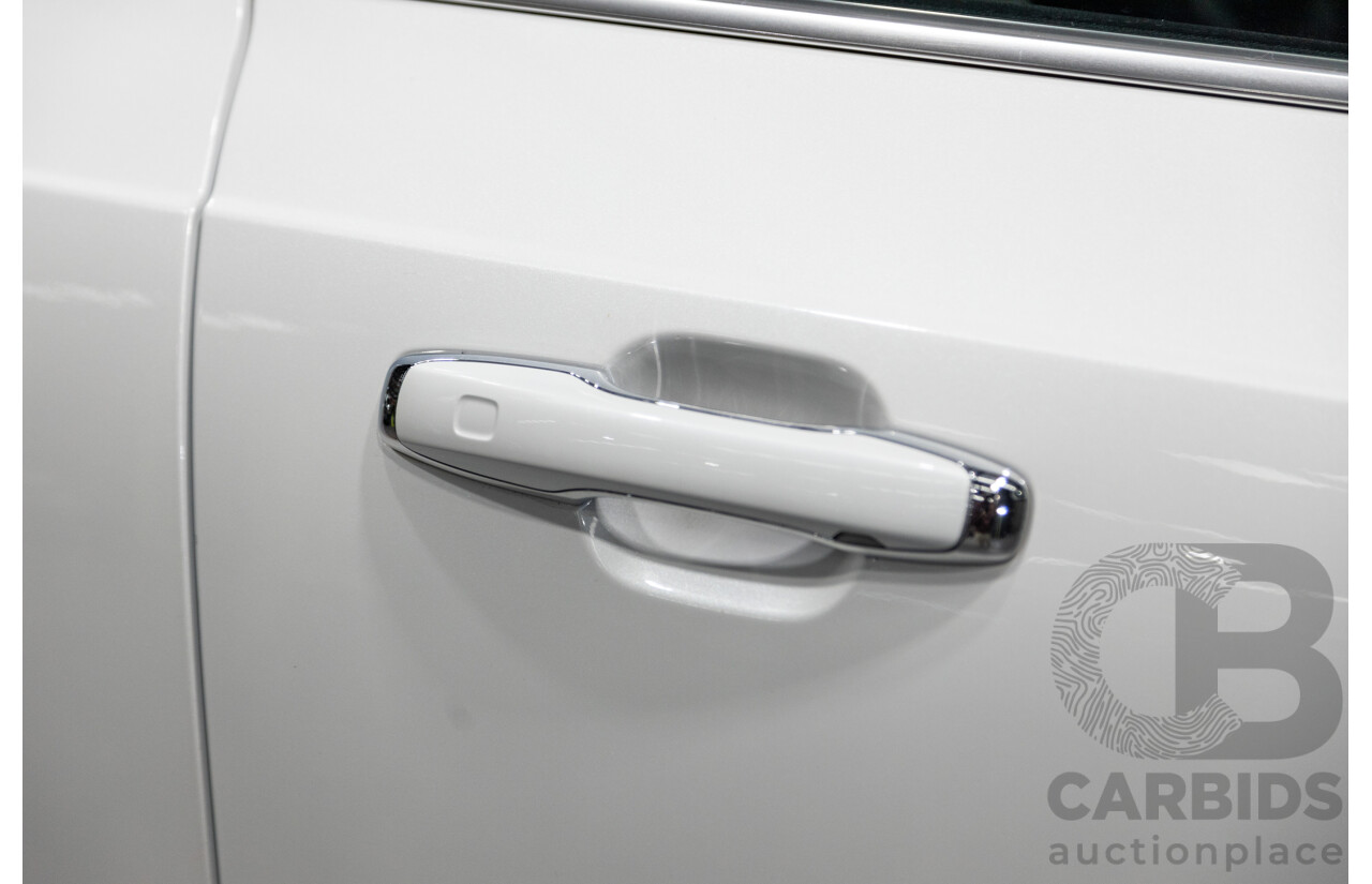 1/2016 Volvo XC90 D5 2.0 Inscription (AWD) 256 MY16 4d Wagon Crystal White Twin Turbo Diesel 2.0L - 7 Seater
