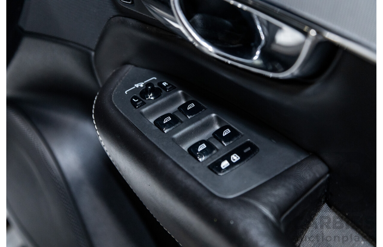 1/2016 Volvo XC90 D5 2.0 Inscription (AWD) 256 MY16 4d Wagon Crystal White Twin Turbo Diesel 2.0L - 7 Seater