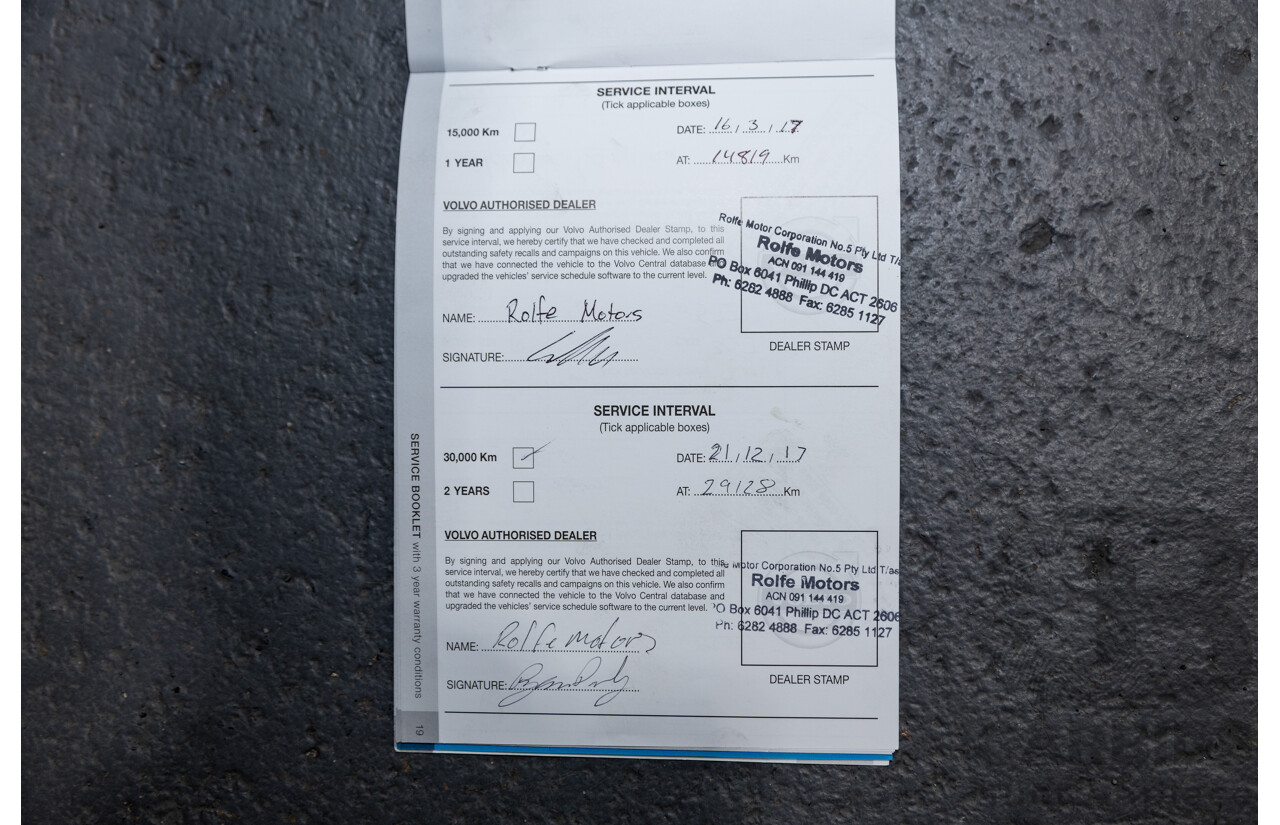 1/2016 Volvo XC90 D5 2.0 Inscription (AWD) 256 MY16 4d Wagon Crystal White Twin Turbo Diesel 2.0L - 7 Seater