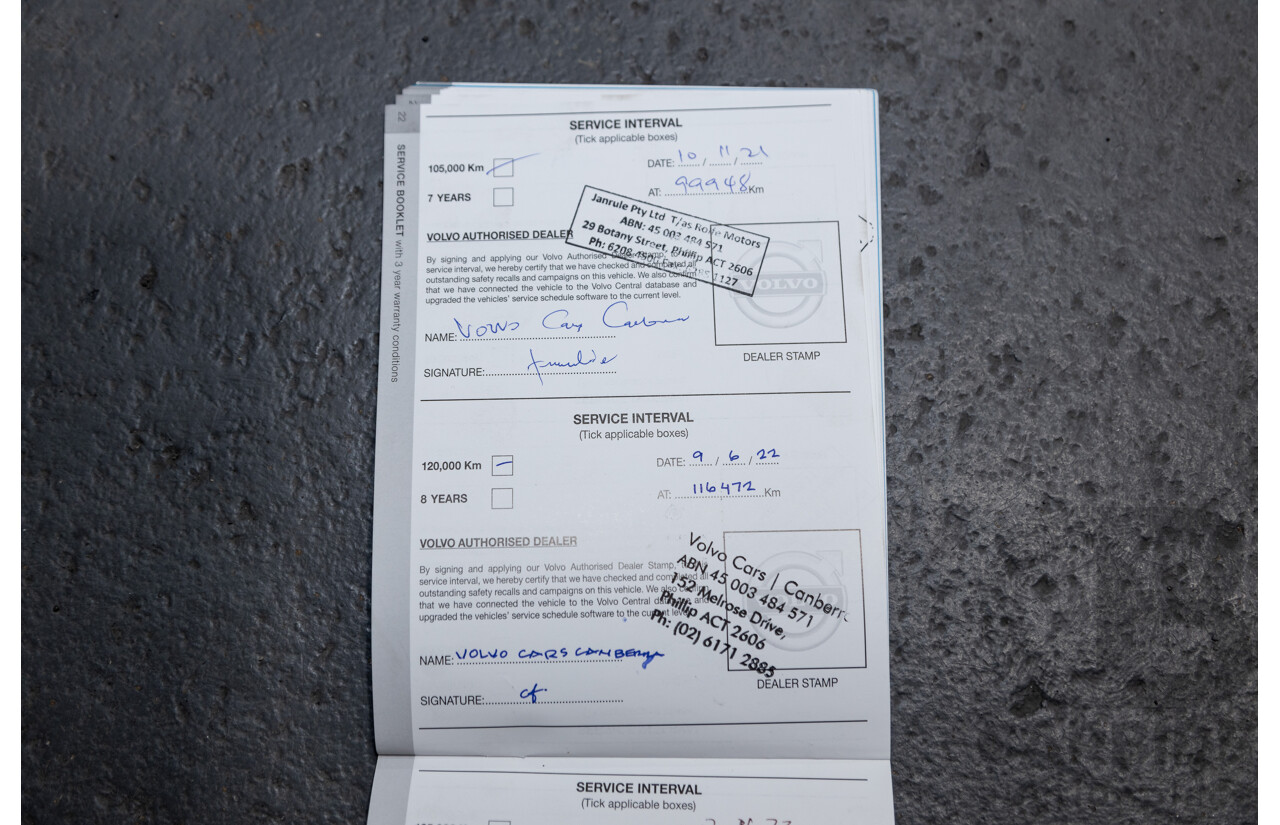 1/2016 Volvo XC90 D5 2.0 Inscription (AWD) 256 MY16 4d Wagon Crystal White Twin Turbo Diesel 2.0L - 7 Seater