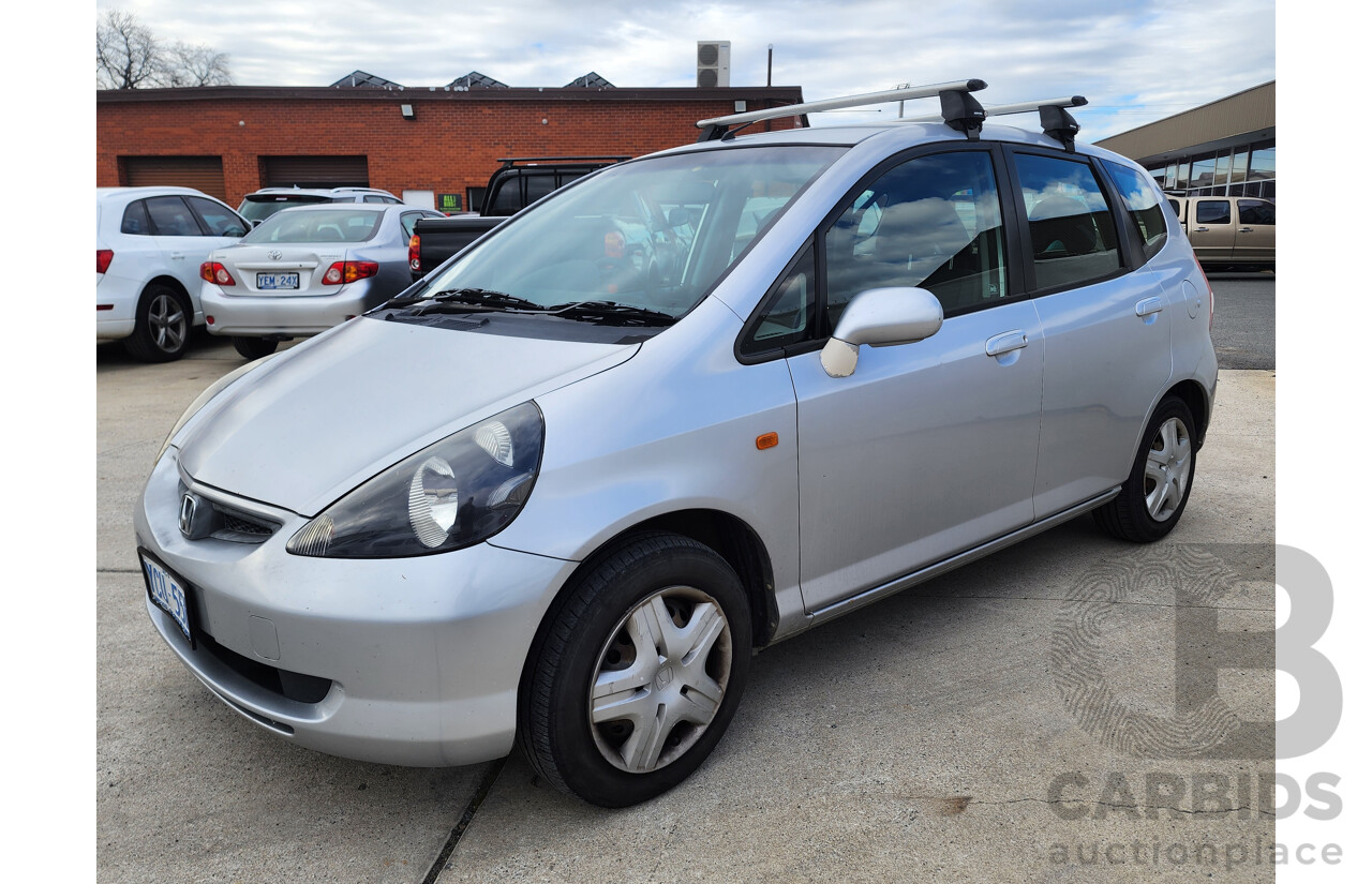 07/2003 Honda Jazz GLi FWD  5D Hatchback Silver 1.3L
