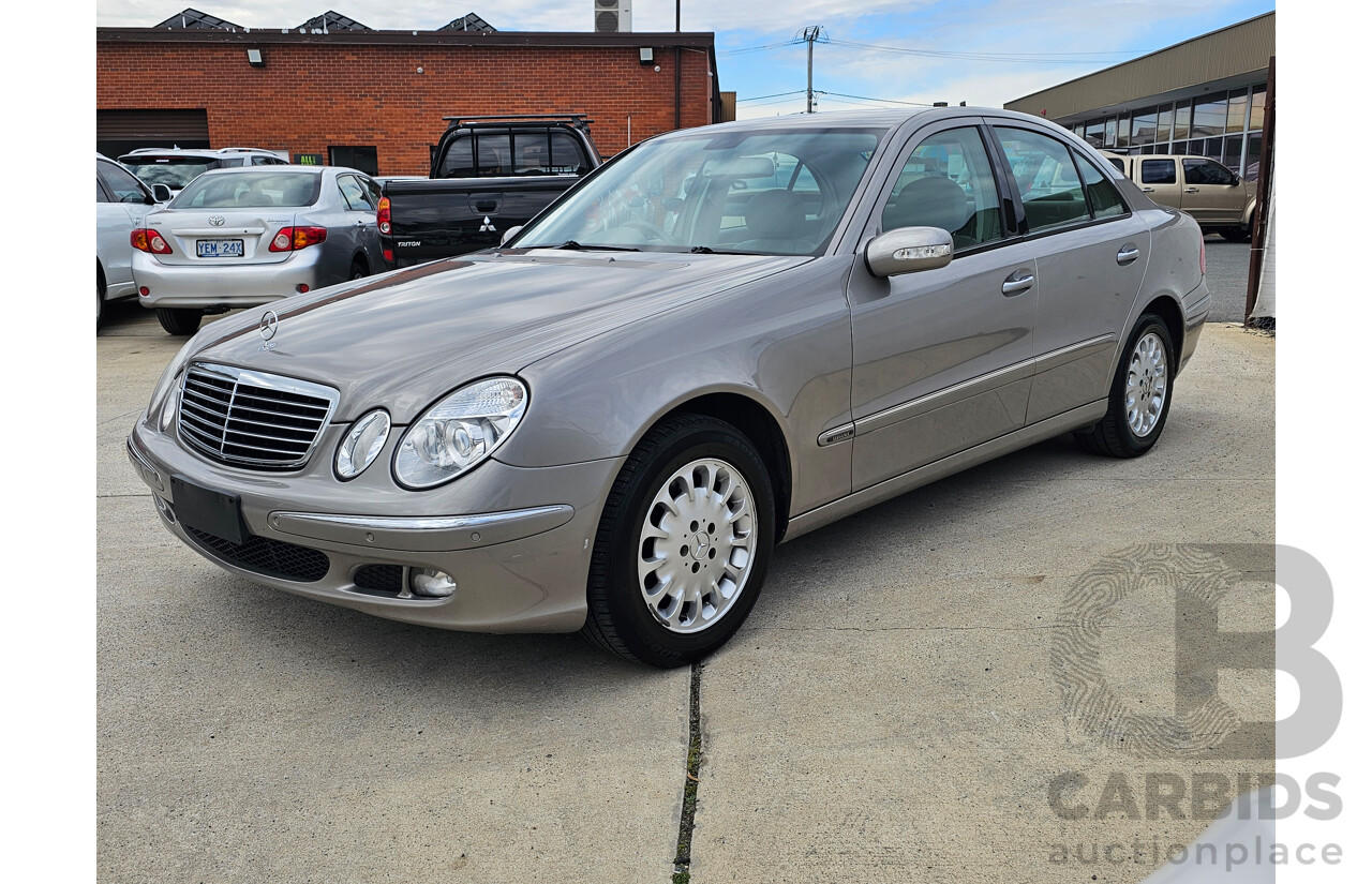 10/2005 Mercedes-Benz E350 Elegance 211 4d Sedan Silver Or Chrome 3.5L