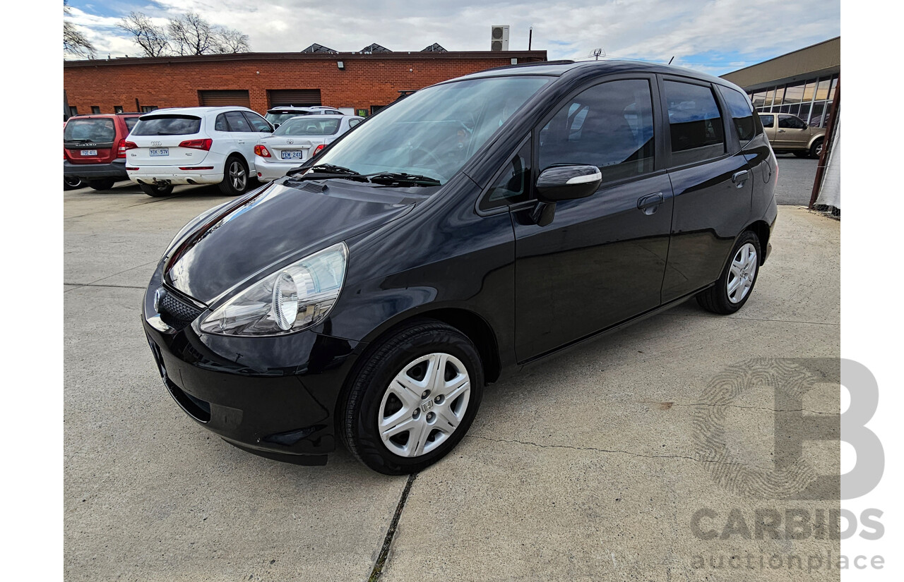 9/2006 Honda Jazz VTi MY06 5d Hatchback Black 1.5L