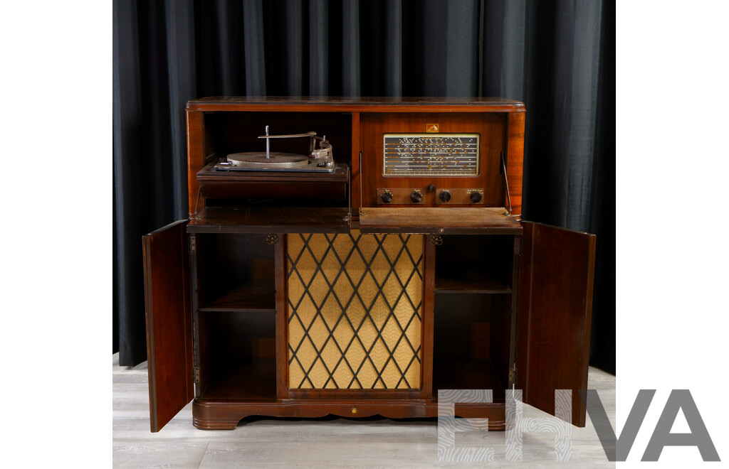 Art Deco Radiogram - Lot 1551778 | EHVA