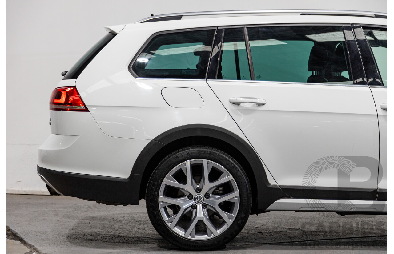 2/2016 Volkswagen Golf Alltrack 132 TSI (AWD) MK7 AU MY16 4d Wagon Pure White Turbo 1.8L