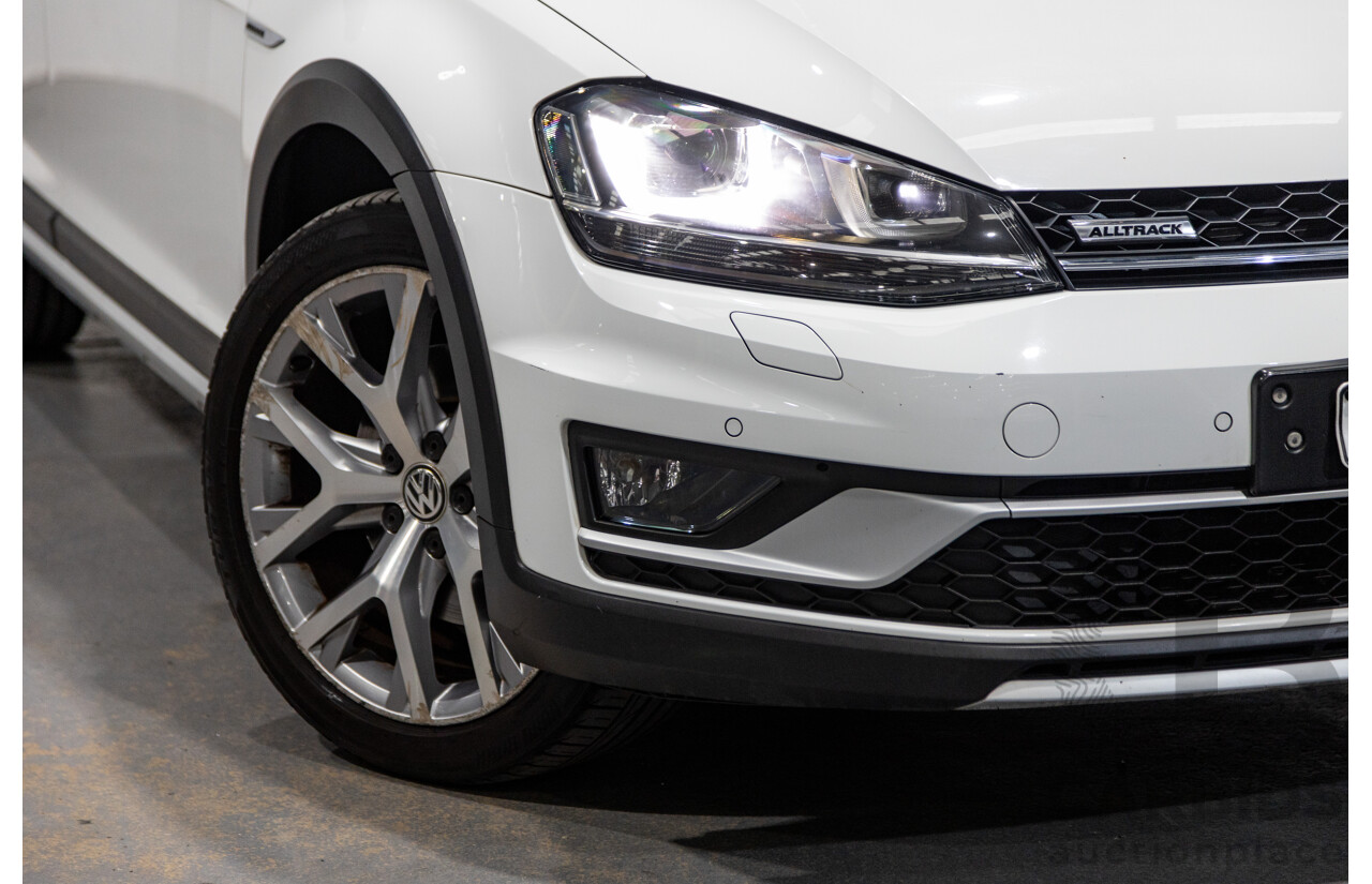 2/2016 Volkswagen Golf Alltrack 132 TSI (AWD) MK7 AU MY16 4d Wagon Pure White Turbo 1.8L