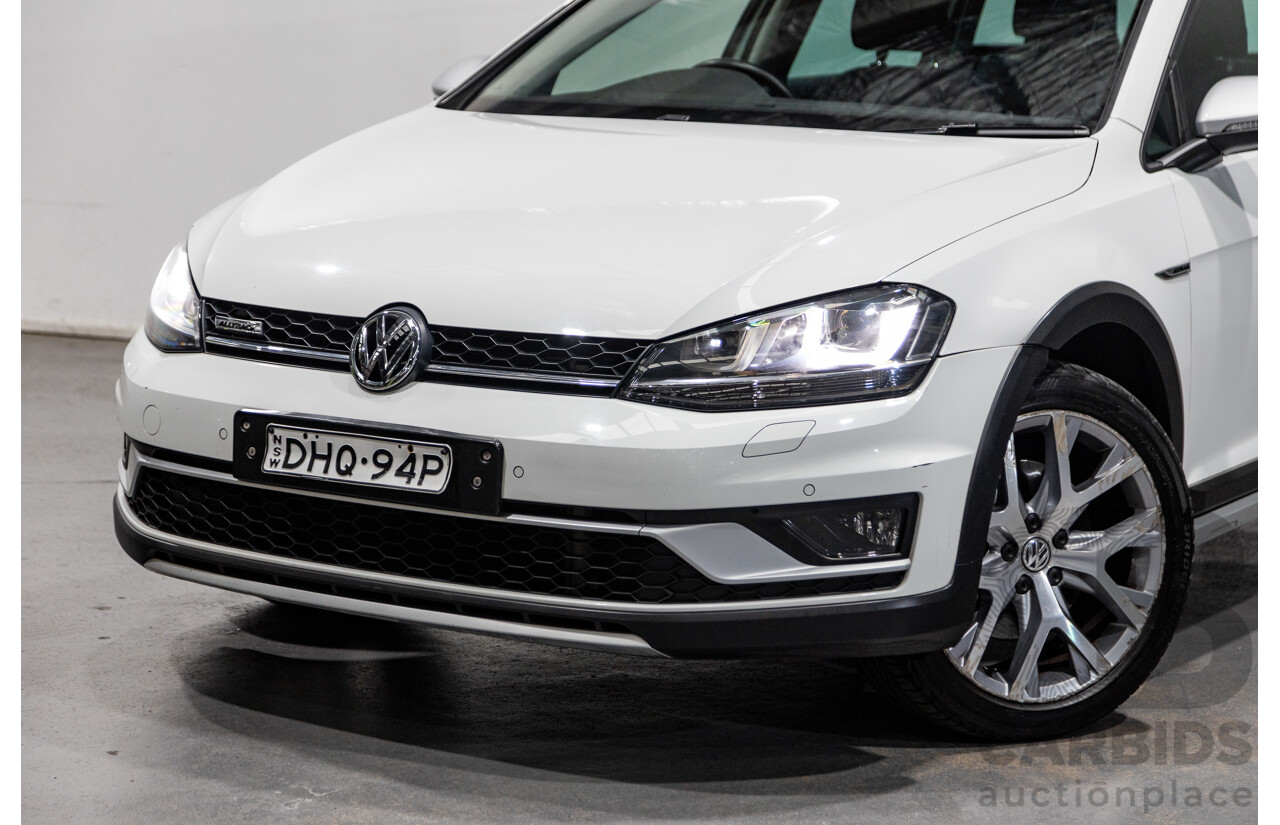 2/2016 Volkswagen Golf Alltrack 132 TSI (AWD) MK7 AU MY16 4d Wagon Pure White Turbo 1.8L