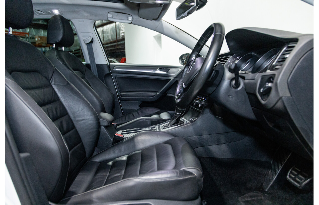 2/2016 Volkswagen Golf Alltrack 132 TSI (AWD) MK7 AU MY16 4d Wagon Pure White Turbo 1.8L