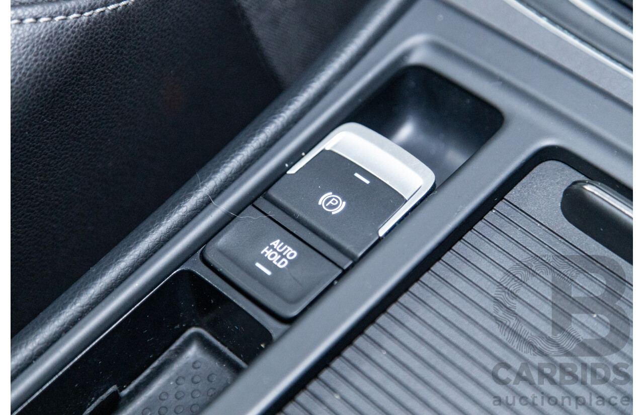 2/2016 Volkswagen Golf Alltrack 132 TSI (AWD) MK7 AU MY16 4d Wagon Pure White Turbo 1.8L