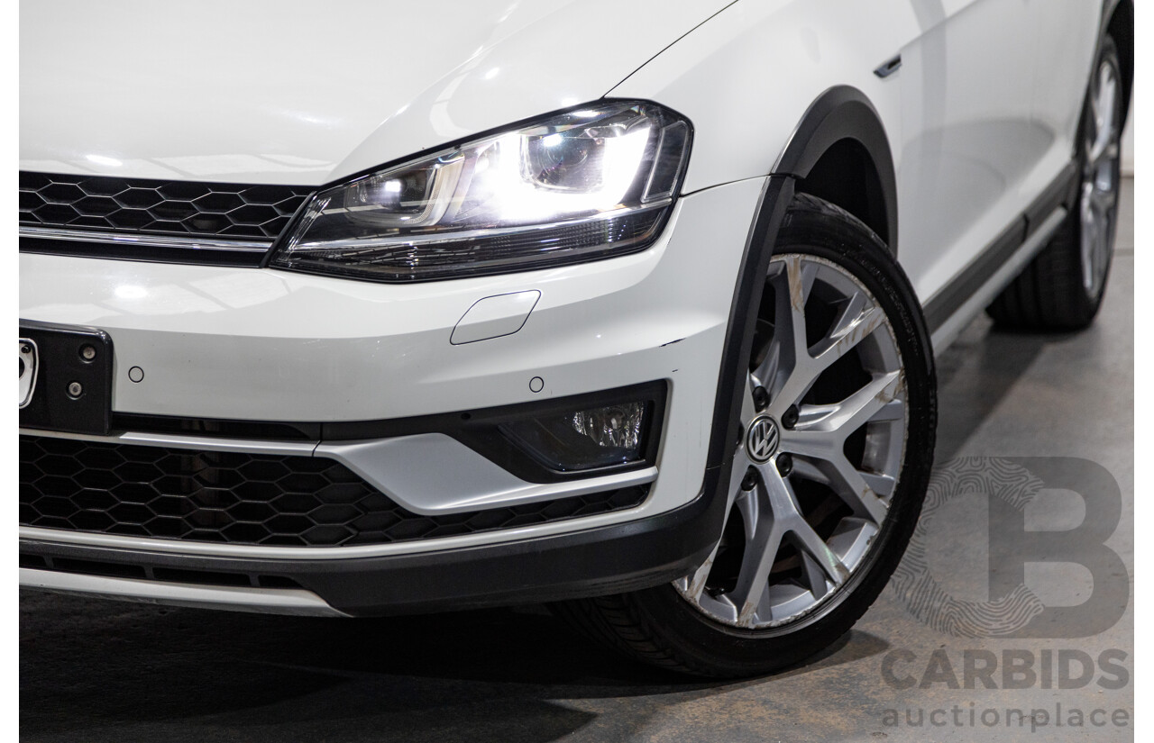 2/2016 Volkswagen Golf Alltrack 132 TSI (AWD) MK7 AU MY16 4d Wagon Pure White Turbo 1.8L