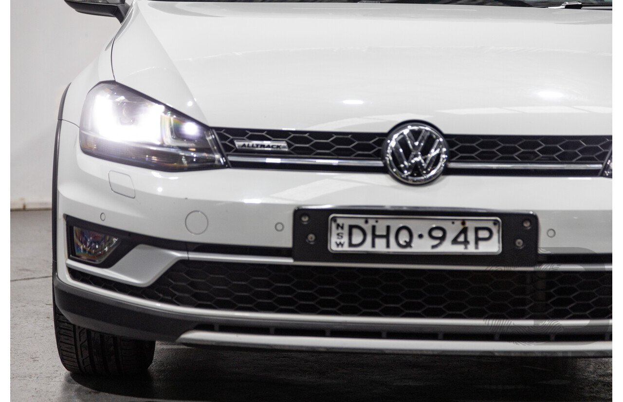 2/2016 Volkswagen Golf Alltrack 132 TSI (AWD) MK7 AU MY16 4d Wagon Pure White Turbo 1.8L