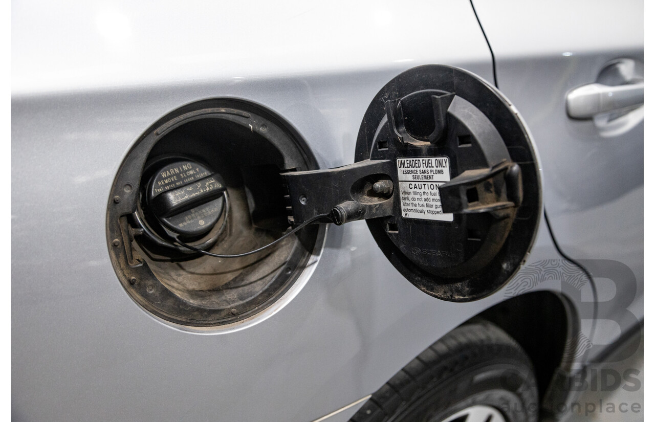 2/2017 Subaru Outback 2.5i (AWD) 5GEN MY17 4d Wagon Ice Silver Metallic 2.5L