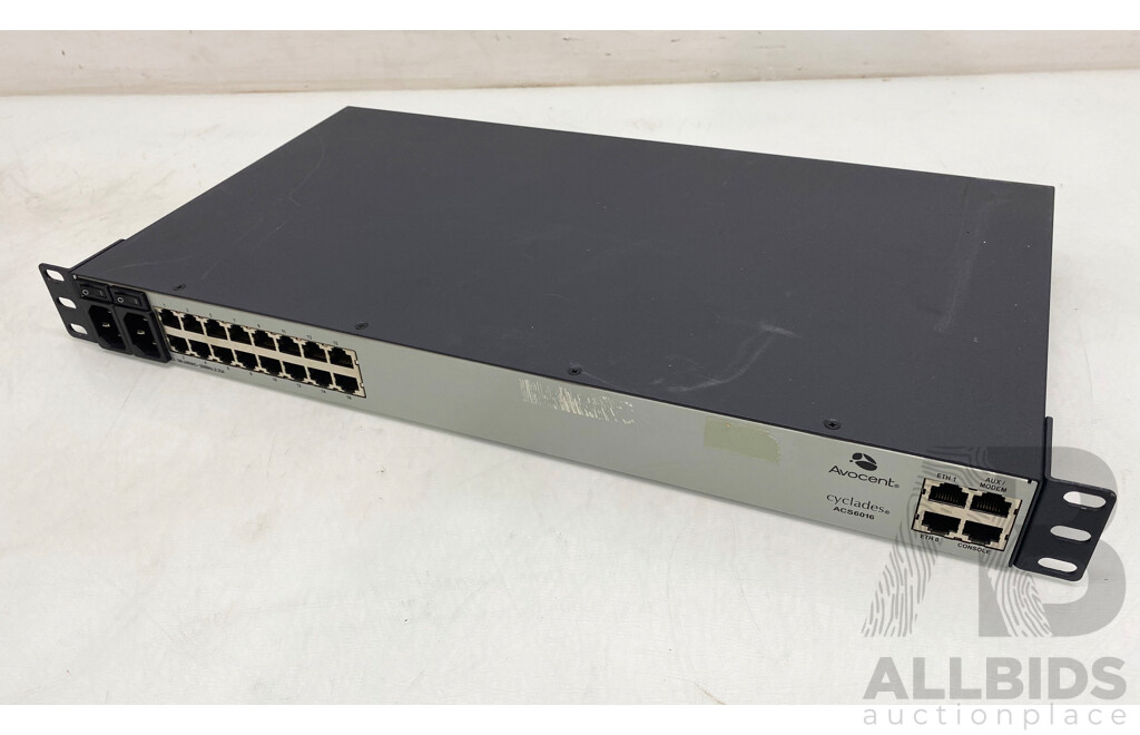 Avocent (ACS6016) 16-Port Console Server