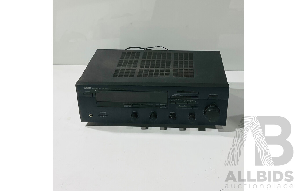 Yamaha RX-495 Natural Sound Stereo Receiver