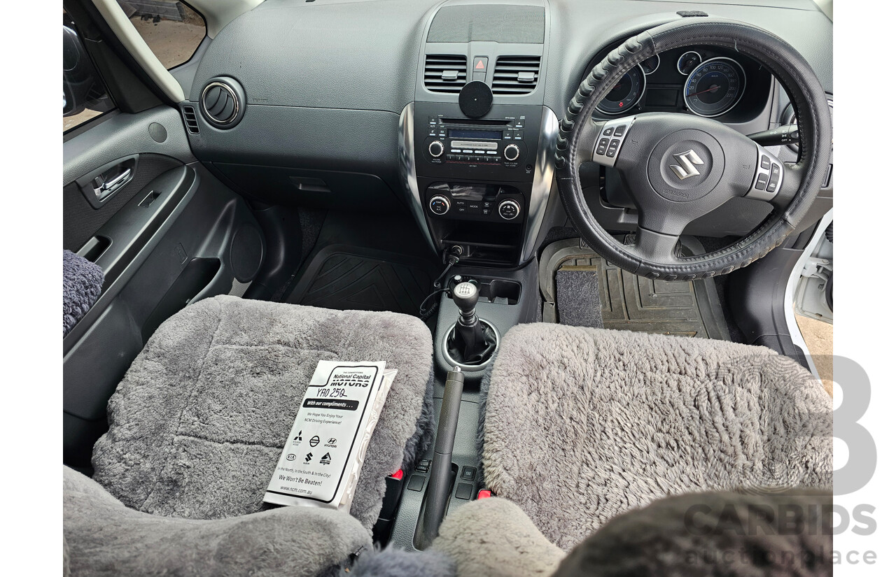 3/2011 Suzuki SX4 S AWD GY MY10 5d Hatchback White 2.0L