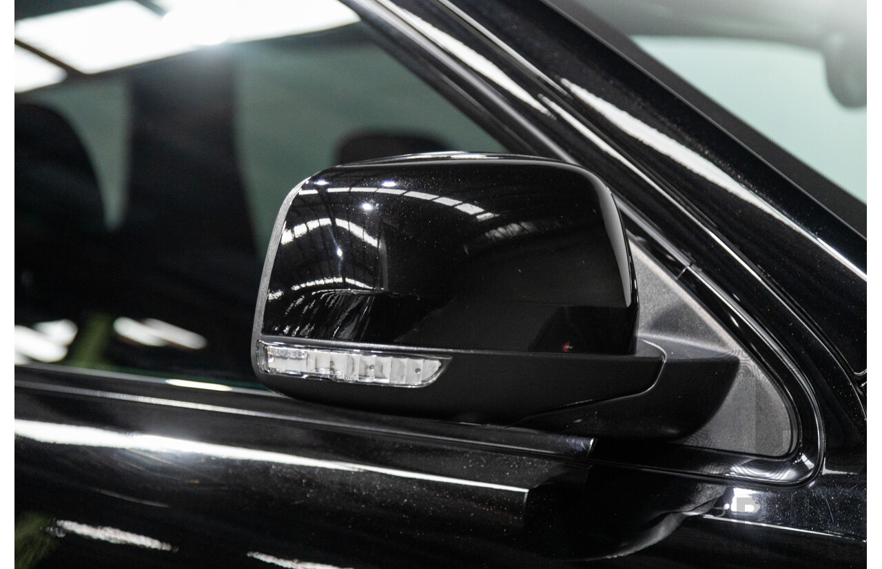 3/2018 Jeep Grand Cherokee SRT 8 (4x4) WK MY18 4d Wagon Diamond Black Crystal Pearl V8 6.4L