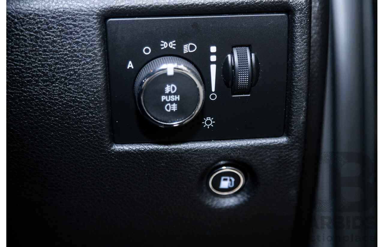 3/2018 Jeep Grand Cherokee SRT 8 (4x4) WK MY18 4d Wagon Diamond Black Crystal Pearl V8 6.4L