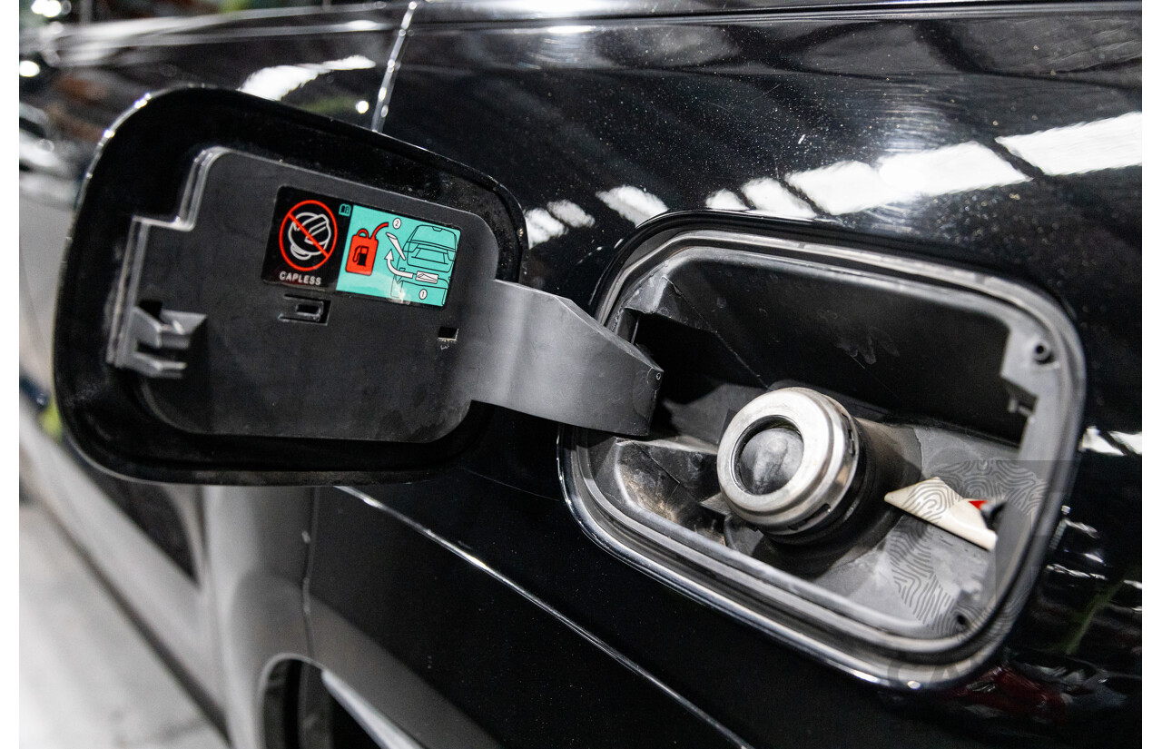 3/2018 Jeep Grand Cherokee SRT 8 (4x4) WK MY18 4d Wagon Diamond Black Crystal Pearl V8 6.4L