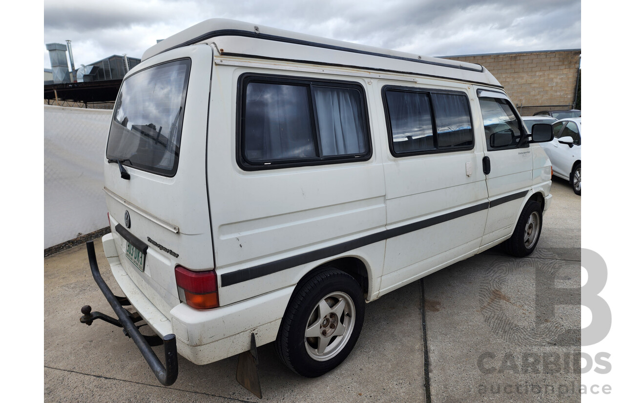 03/1996 Volkswagen Transporter (SWB) FWD T4 Van White 2.0L