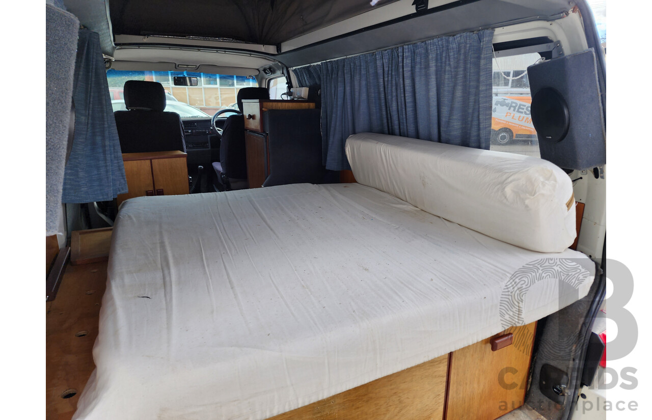 03/1996 Volkswagen Transporter (SWB) FWD T4 Van White 2.0L