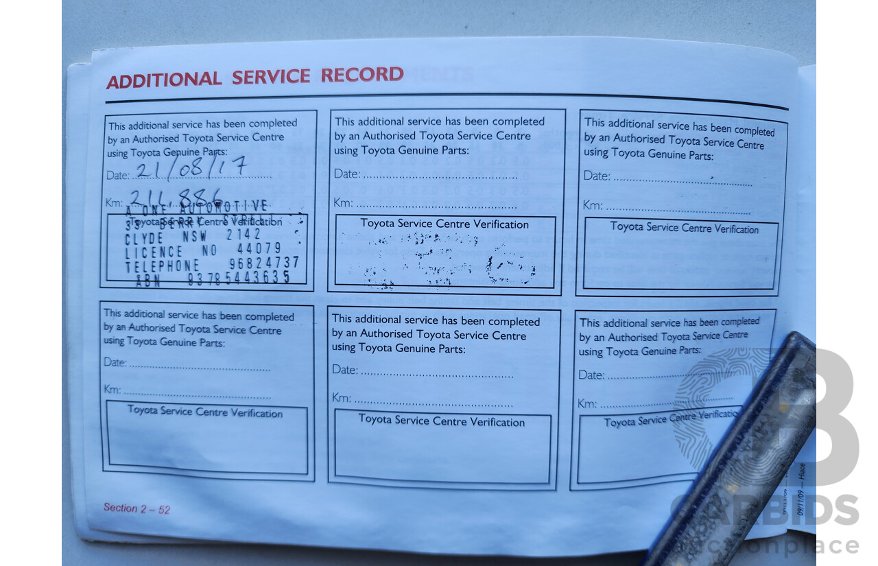 02/2010 Toyota Hi-Ace LWB RWD TRH201R 4D Van White 2.7L