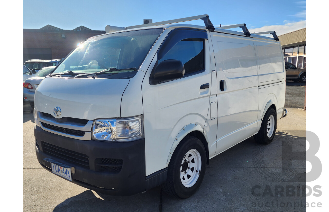02/2010 Toyota Hi-Ace LWB RWD TRH201R 4D Van White 2.7L