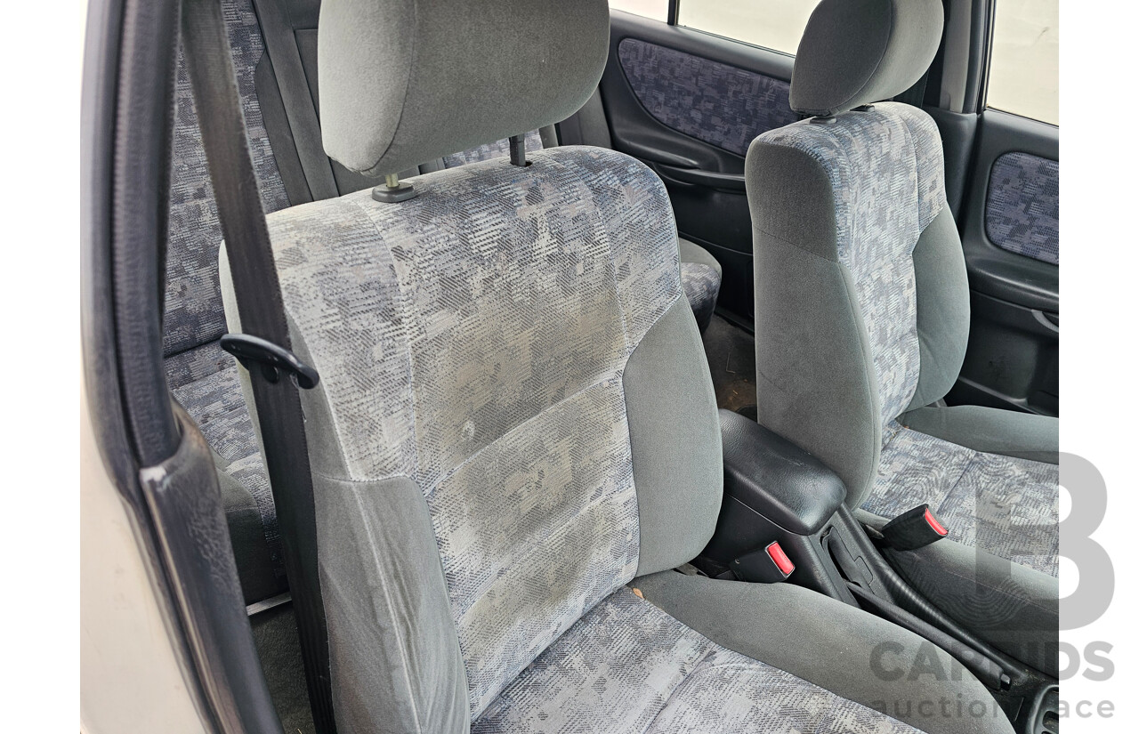 3/1998 Mazda 626 Classic  4d Sedan White 2.0L