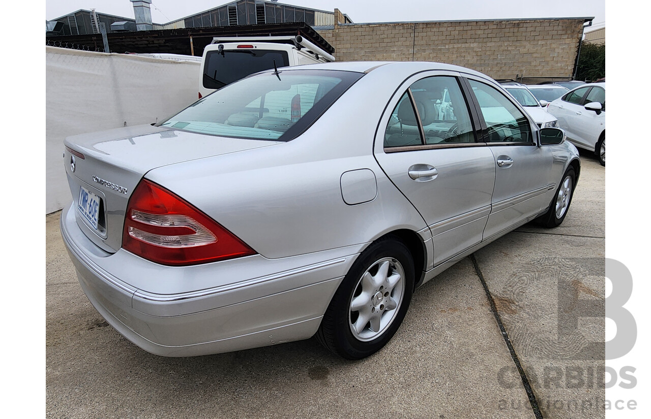 09/2003 Mercedes-Benz C180 KOMPRESSOR ELEGANCE RWD W203 4D Sedan Silver 1.8L