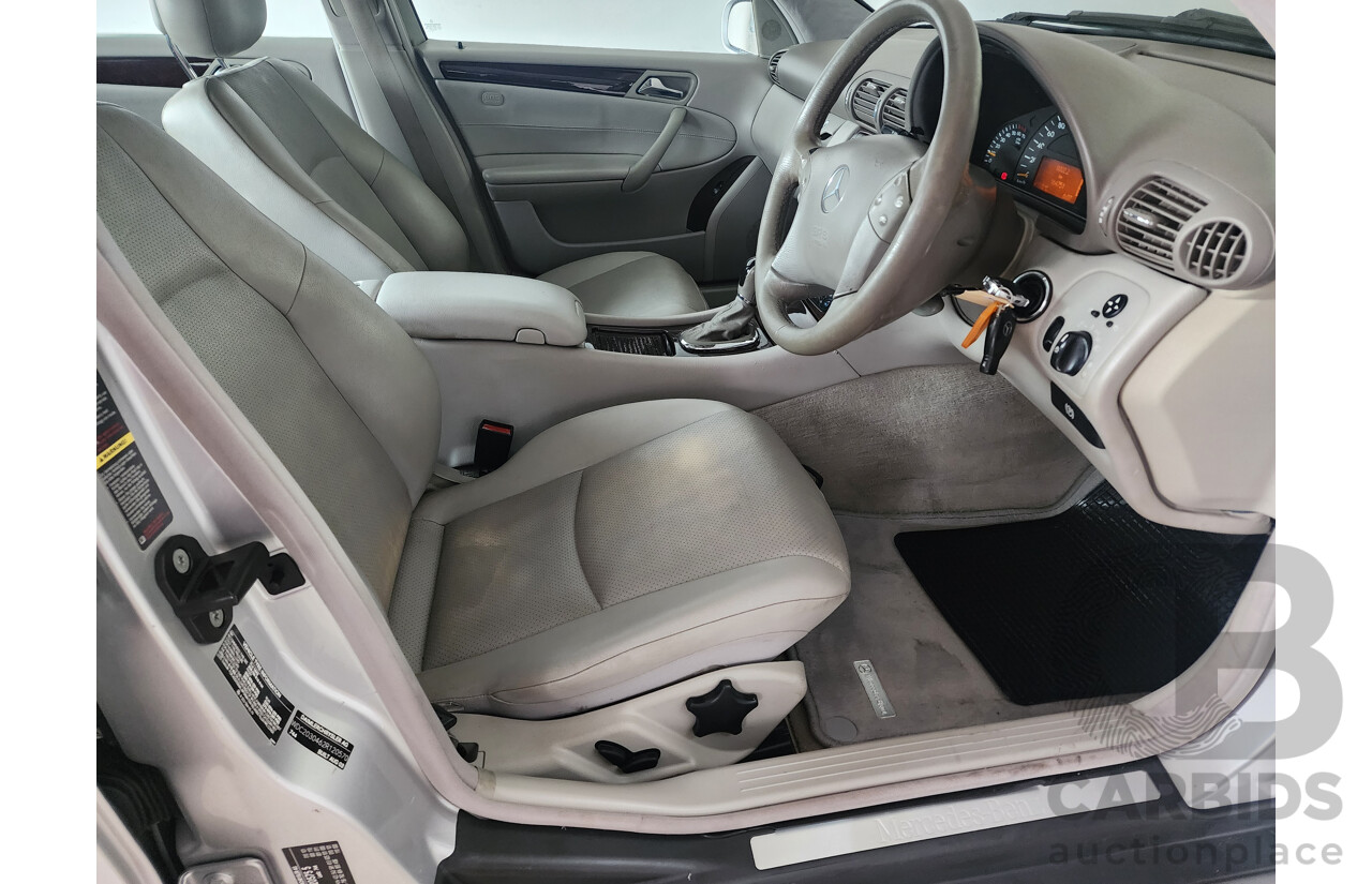 09/2003 Mercedes-Benz C180 KOMPRESSOR ELEGANCE RWD W203 4D Sedan Silver 1.8L