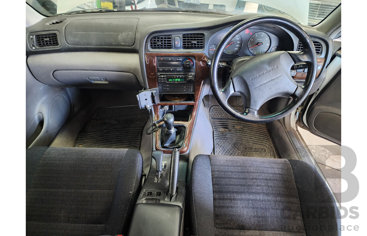 09/1999 Subaru Outback  AWD MY99 4D Wagon White 2.5L