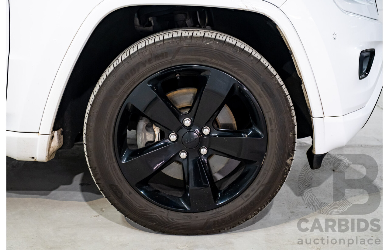 12/2015 Jeep Grand Cherokee Blackhawk (4x4) WK MY15 4d Wagon Bright White Turbo Diesel V6 3.0L