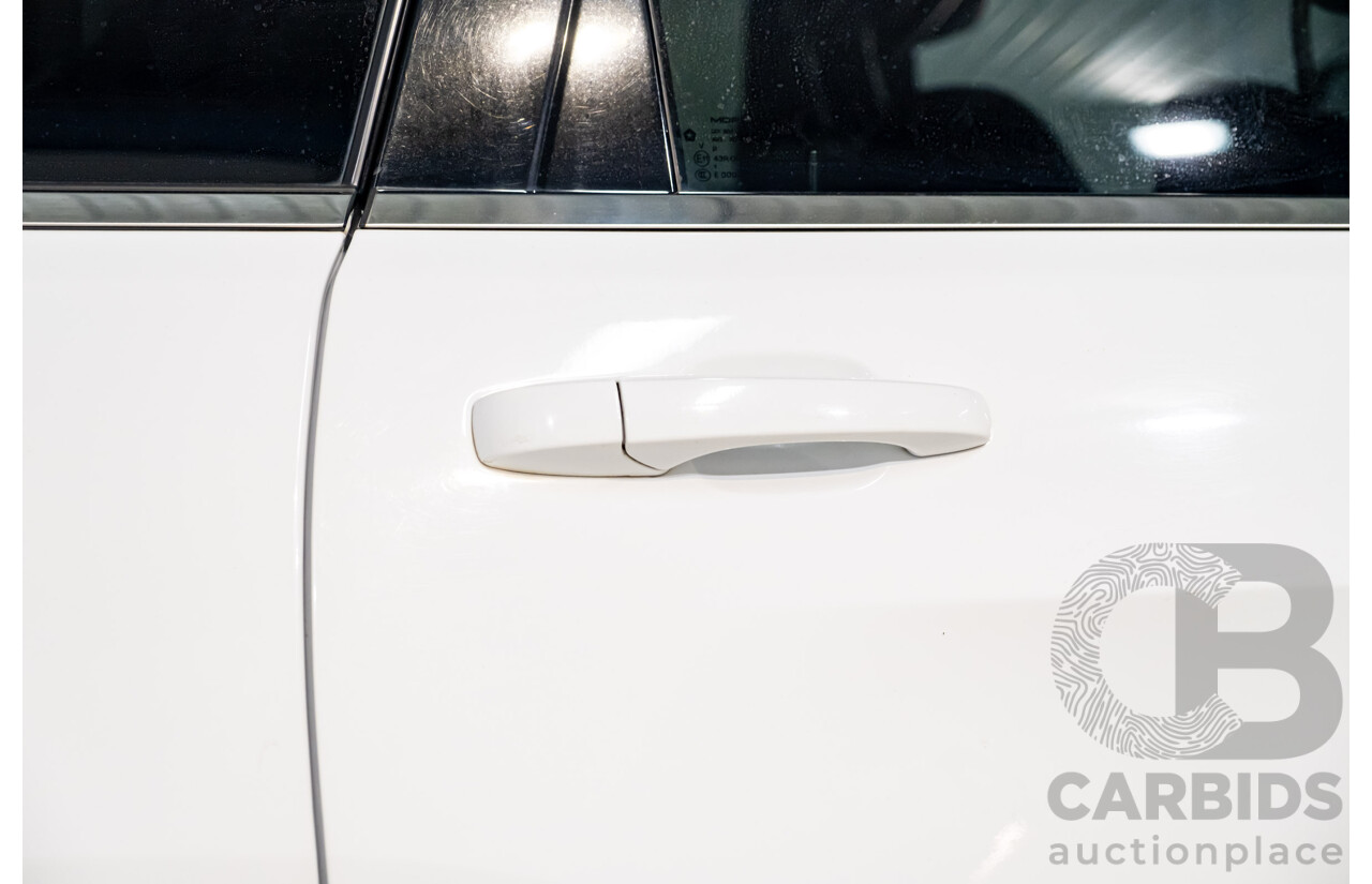 12/2015 Jeep Grand Cherokee Blackhawk (4x4) WK MY15 4d Wagon Bright White Turbo Diesel V6 3.0L